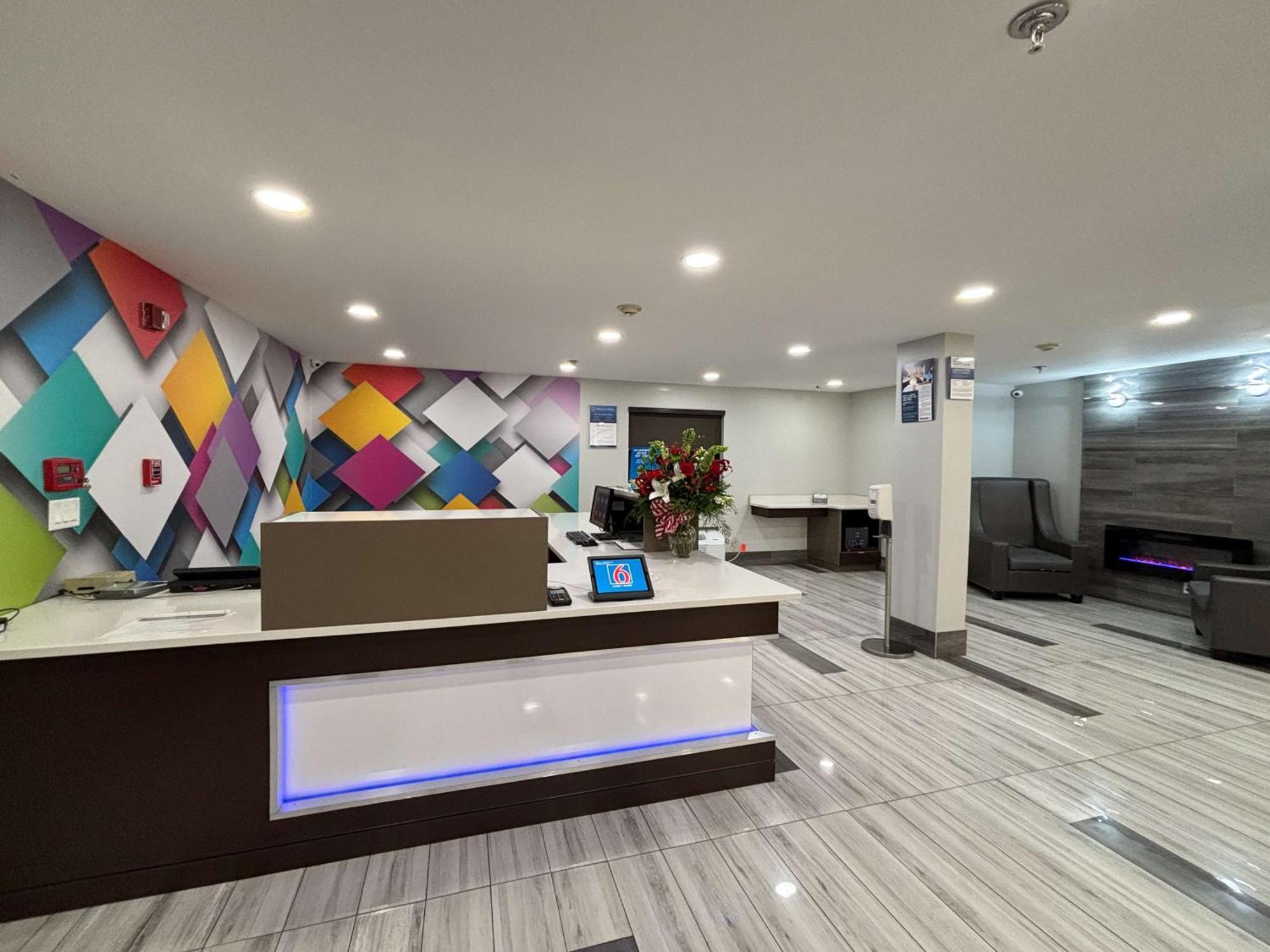 Motel 6 Prattville Al Exteriör bild