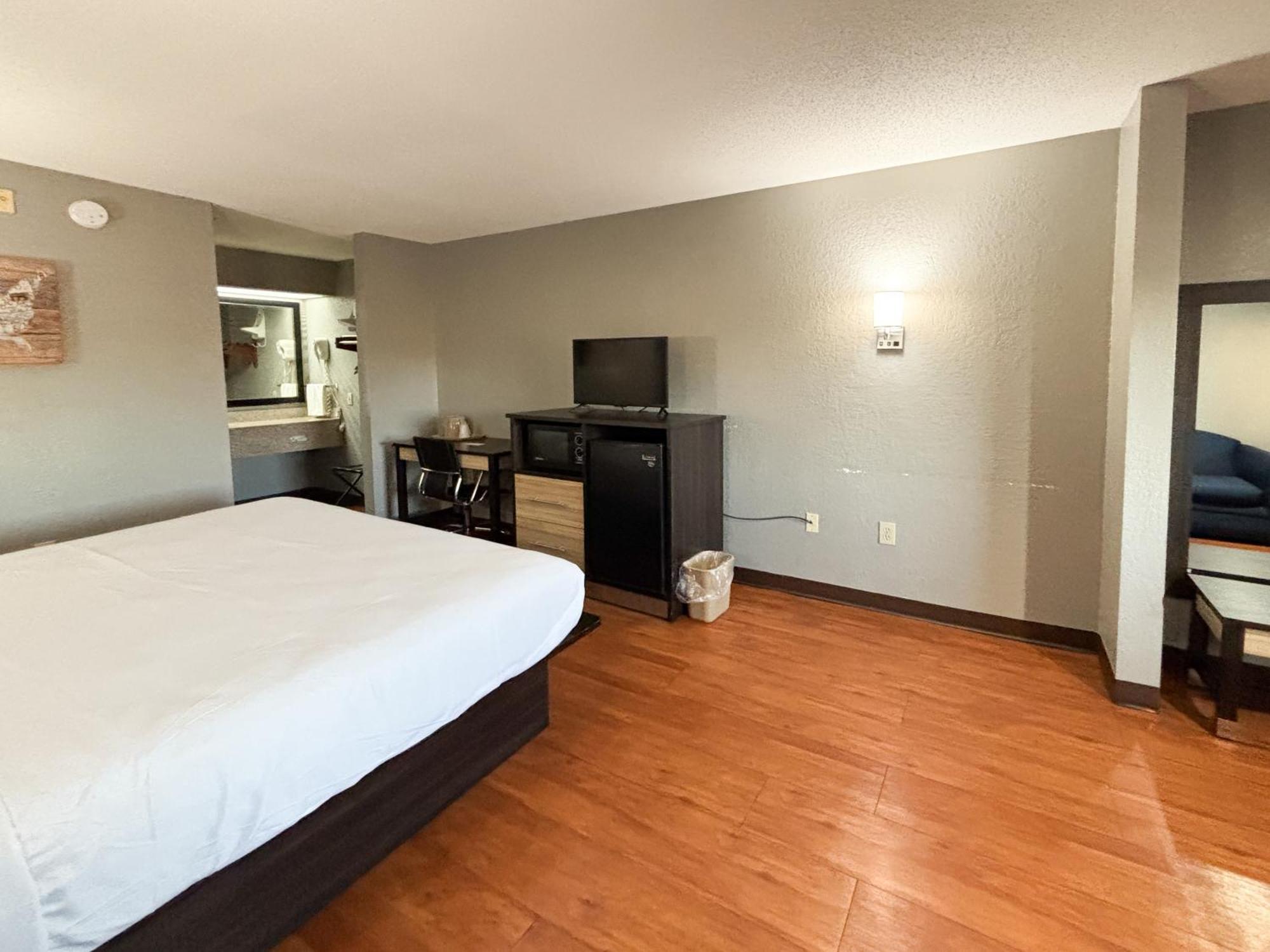 Motel 6 Prattville Al Exteriör bild